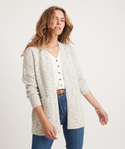 Cabin_Cardigan_Light_Heather_Grey_1218-Final_Web.jpg