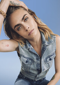 Cara_Delevingne_-_G-Star_RAW_Hardcore_Denim_Campaign_Fall_2022__2_.jpg