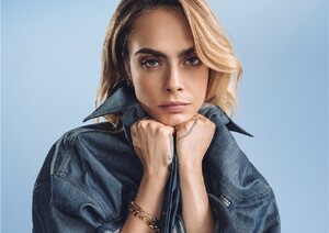 Cara_Delevingne_-_G-Star_RAW_Hardcore_Denim_Campaign_Fall_2022__4_.jpg