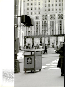 Comte_Vogue_Italia_October_1996_03.thumb.png.01fe119168571cbaffc9eec3163f17d7.png