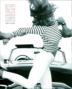 Demarchelier_Vogue_Italia_January_1990_05.thumb.png.0907e9bd3528f97bf98d030443efd6c2.png