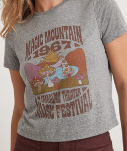 Graphic_Triblend_Crop_Tee_Magic_Mountain_Graphic_0982-Final_Web.jpg