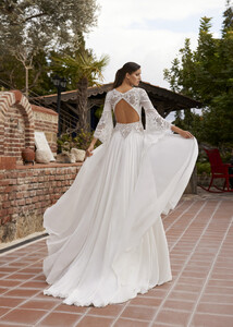 Herve-Paris_My-freedom_Agay_Back_026-scaled.jpg