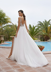 Herve-Paris_My-freedom_Axelle_Back_058-scaled.jpg
