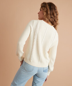 Jada_Crewneck_Sweater_Ivory25191-Final-web.jpg