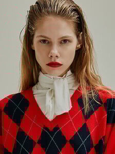 Julia-Baumgartner-1.jpg