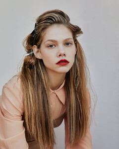 Julia-Baumgartner-10.jpg
