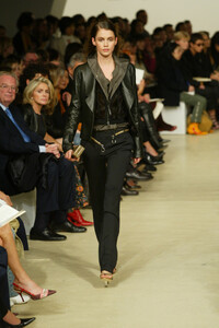 Loewe_FW2003_01.jpg