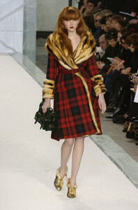 Louis_Vuitton_FW2004_07.jpg