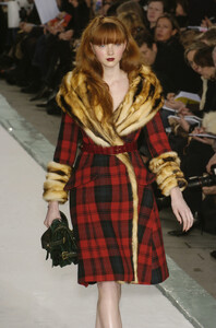 Louis_Vuitton_FW2004_09.jpg