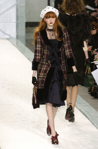 Louis_Vuitton_FW2004_23.jpg