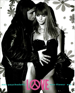 Love_Meisel_Vogue_Italia_May_1990_01.thumb.png.a799ecbb93900362fe8a743ace4c6066.png