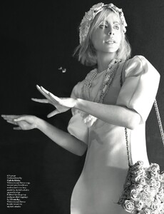 Luchford_AnOther_Magazine_Spring_Summer_2009_05.thumb.jpg.ea3c4b9b21cffb046c03a5a4ee81d846.jpg