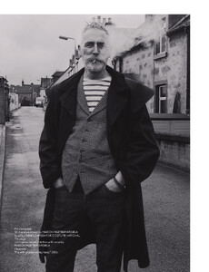 Luchford_AnOther_Man_Spring_Summer_2006_03.thumb.jpg.51f94553d1c3c98219d1c7a48e6d86d9.jpg