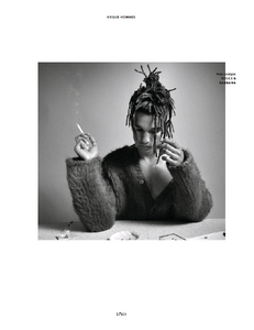 Luchford_Vogue_Hommes_Fall_Winter_2021_22_14.thumb.png.2be8a97dc9429c03082a7c0fac6bd5b4.png