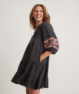 ML_Olema_LS_Mini_Dress_Black_Embroidery_4399-Final_Web.jpg