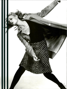 McDean_Vogue_Italia_July_1996_03.thumb.png.7a9d48cf9afe93df91cda97e5b8621ba.png