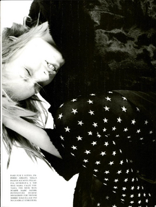 McDean_Vogue_Italia_July_1996_10.thumb.png.01a67344f6cf467b83f096a8c64efc36.png