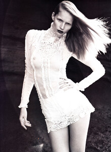 Mode-Avenue-Paris-Scan-0033.thumb.jpg.632b3d8271554481713ceed8f48d8847.jpg