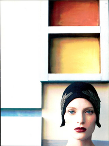 Neo_Meisel_Vogue_Italia_October_1996_02.thumb.png.fc01d2aceac3f078c03c88f8d81e3d8f.png