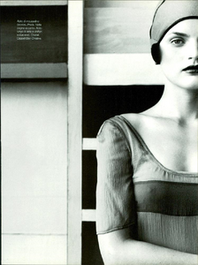 Neo_Meisel_Vogue_Italia_October_1996_08.thumb.png.b87112f62382cf1b34c4cad570e86a6d.png