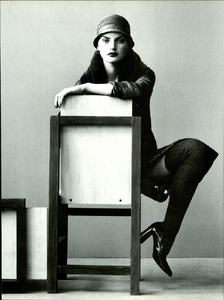 Neo_Meisel_Vogue_Italia_October_1996_18.thumb.png.2fbff465e4f384e254f8432663f01c22.png