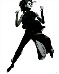 Nero_Watson_Vogue_Italia_January_1990_06.thumb.png.05f551deb57e4d13567e2a6607bd13b4.png