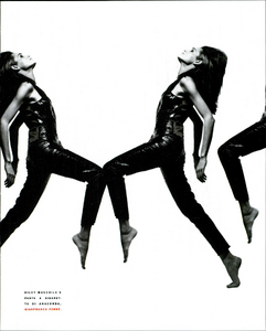 Nero_Watson_Vogue_Italia_January_1990_08.thumb.png.ec9baa47350e9bfa59e098ee8efb8c06.png