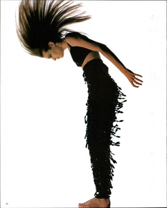Nero_Watson_Vogue_Italia_January_1990_09.thumb.png.9599971c50fb4a730bc97c7e5f346bc2.png
