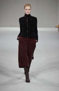 Nicole_Farhi_FW2003_04.jpg