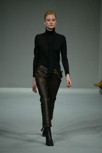 Nicole_Farhi_FW2003_09.jpg