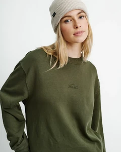 ORGANIC_CREW_OLIVE_WOMENS-9_1200x.png