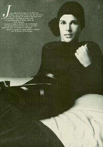 Penati_Vogue_Italia_November_1969_06.thumb.png.9f45f59f5245529497a796a2f3a9e16a.png