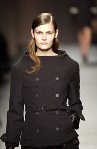 Prada_FW2003_05.jpg