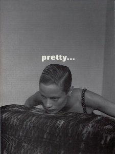 Pretty_Borthwick_Vogue_Italia_August_1996_01.thumb.png.786ce7d09df501fca9abc053e11b2ba6.png