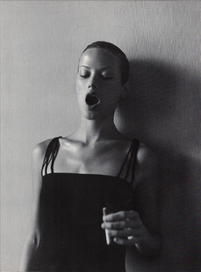 Pretty_Borthwick_Vogue_Italia_August_1996_02.thumb.png.ac42dc7b0d335406cbb273f20b09eca6.png