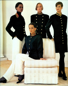 Ralph_Lauren_Collection_Spring_Summer_1990_03.thumb.png.bc5815e05c903467015cf8a3e2188719.png