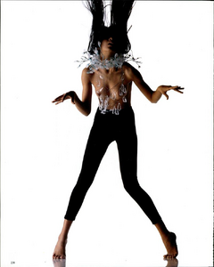 Riflessi_Watson_Vogue_Italia_April_1990_03.thumb.png.a9816e61ef74cb174f41a6dd73301840.png