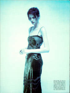 Roversi_Vogue_Italia_July_1996_03.thumb.png.47b4c417bf71100bf2f2eab716f39aae.png