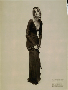 Roversi_Vogue_Italia_July_1996_09.thumb.png.189a767a16f8f080f3d3271a3b38163b.png