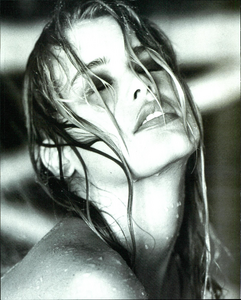 Sexy_Ritts_Vogue_Italia_January_1990_05.thumb.png.361ae511cf5beb17746e78ae90b720b4.png