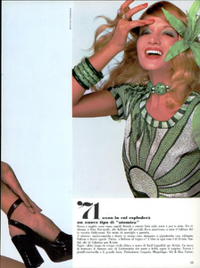 Sorprese_Vogue_Italia_January_1971_03.thumb.png.9758cc63c1017f9603cb8357510eca90.png