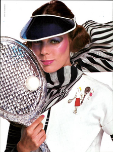 Sorprese_Vogue_Italia_January_1971_10.thumb.png.391bb03962c5e3cef9370f8af8a8cf96.png