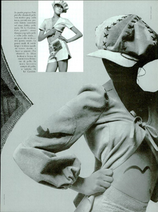 Sorprese_Vogue_Italia_January_1971_17.thumb.png.1d6d893a87d9bf9fa1c6de40a23881ad.png