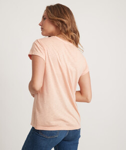 Swing_Crew_Tee_Shell_Coral_2240-Final_Web.jpg