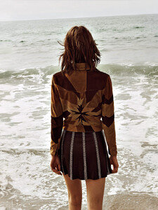 Tempo_Luchford_Vogue_Paris_May_2015_08.thumb.png.c3bbbd1098fb47ab1c9dfb33a52888b8.png