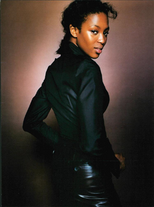 Testino_Vogue_Italia_October_1996_06.thumb.png.d7ee4f14aca0b601a9a0a15438f096ae.png