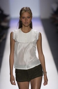 Tommy_Hilfiger_SS2003_06.jpg