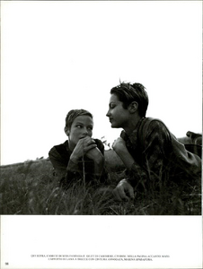 USA_Borthwick_Vogue_Italia_August_1996_13.thumb.png.f3e8f540295a14b1914d5be3301a877d.png