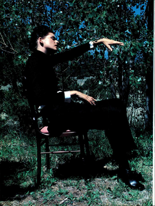 USA_Borthwick_Vogue_Italia_August_1996_15.thumb.png.8a70592a8c38799d7d3dde683fa826a7.png